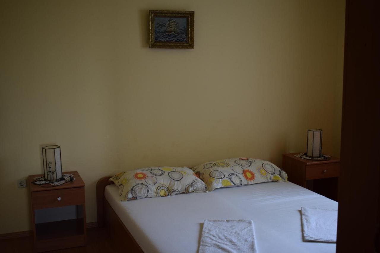 Apartments Loina Novalja Extérieur photo